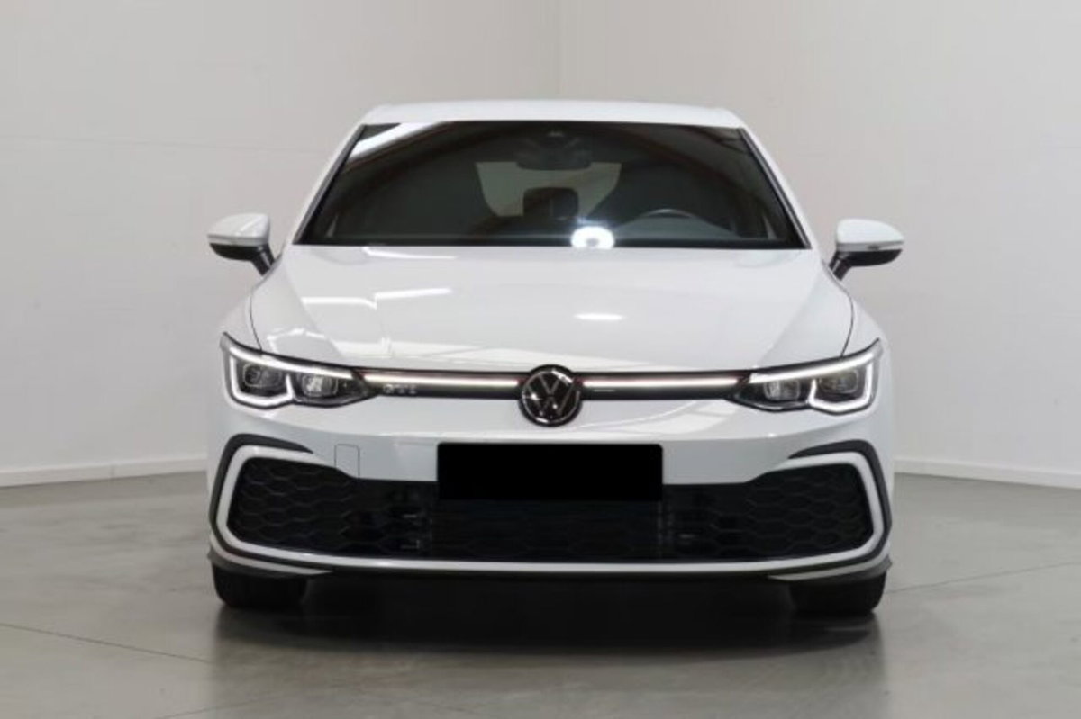Volkswagen Golf 2.0 TSI GTI DSG (2)