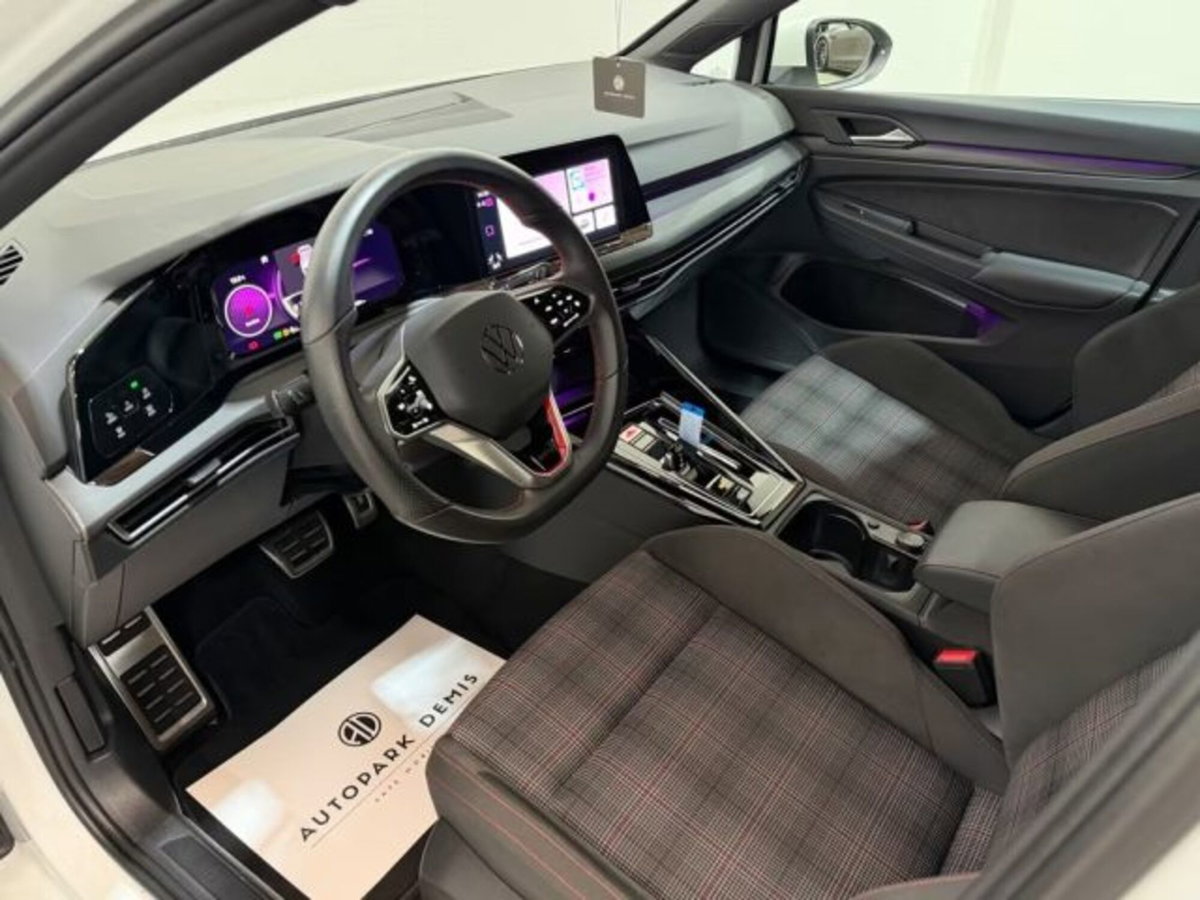Volkswagen Golf 2.0 TSI GTI DSG (7)