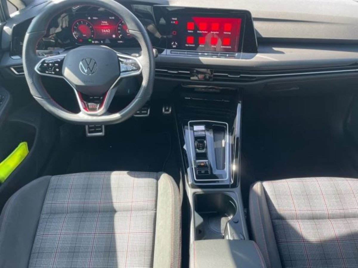 Volkswagen Golf 2.0 TSI GTI DSG (8)