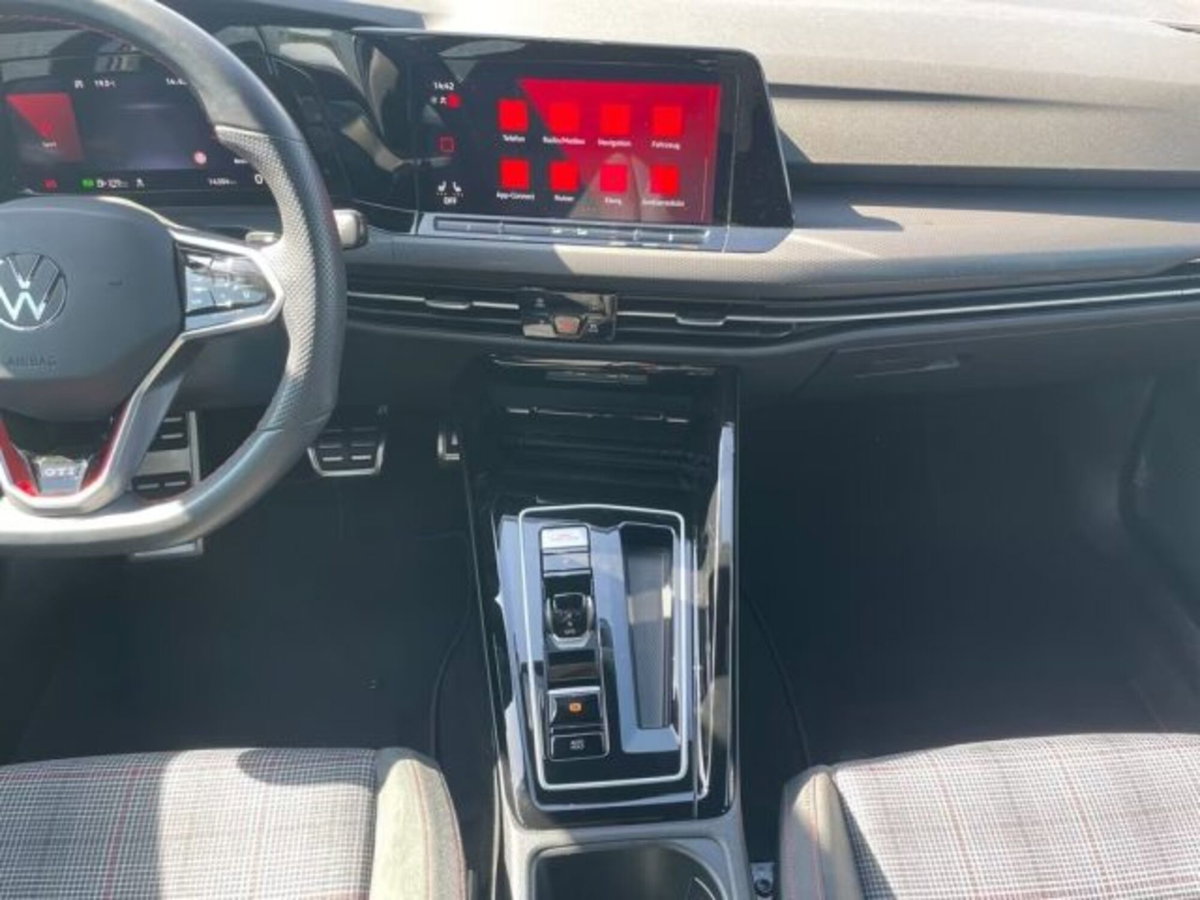 Volkswagen Golf 2.0 TSI GTI DSG (9)