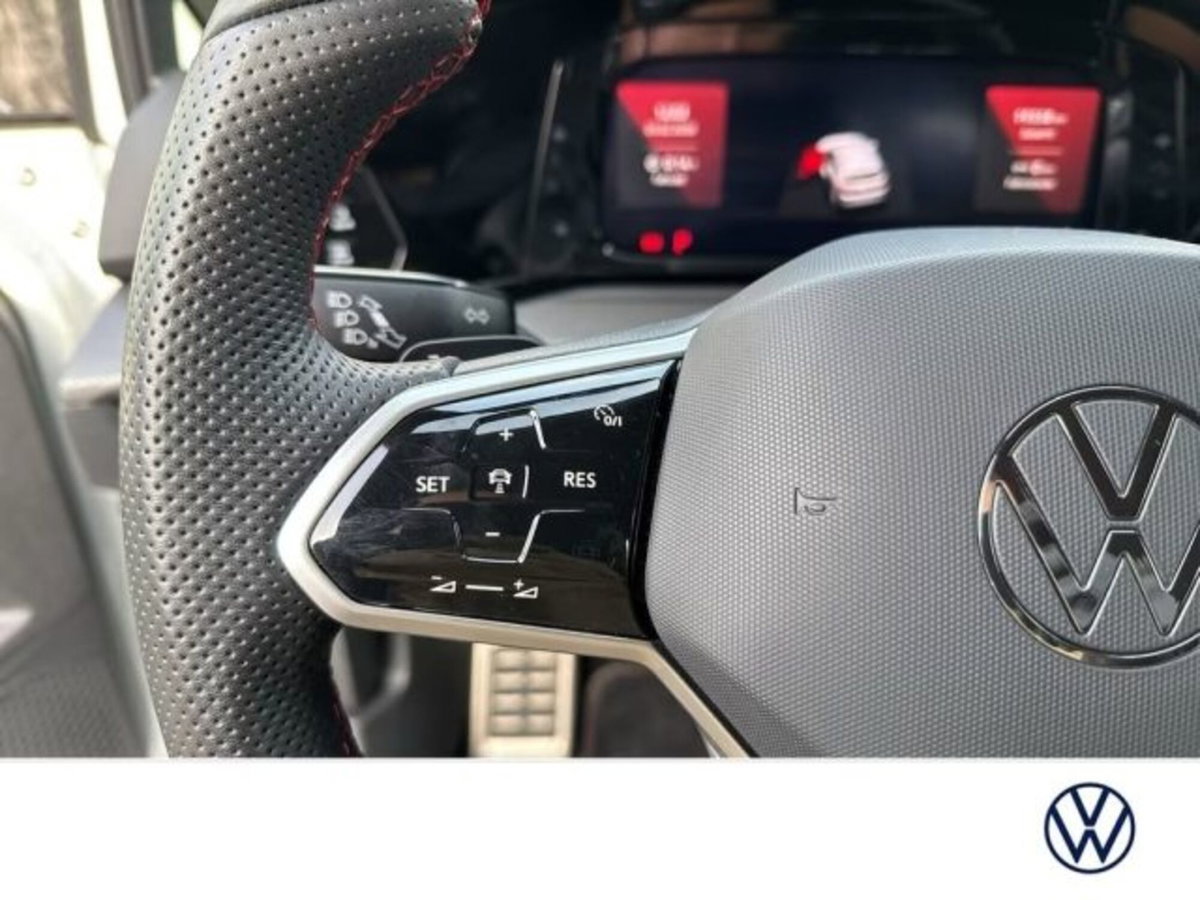Volkswagen Golf 2.0 TSI GTI DSG (12)