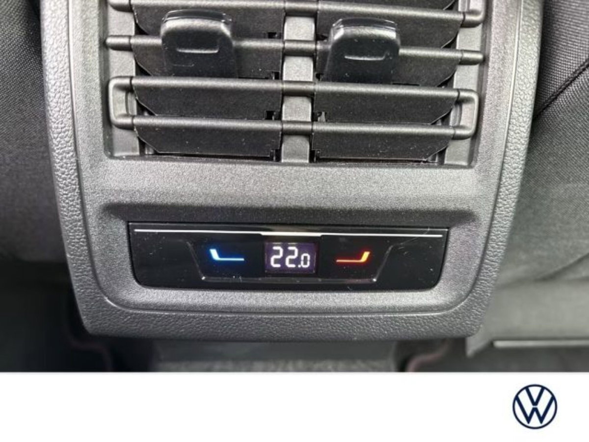 Volkswagen Golf 2.0 TSI GTI DSG (16)