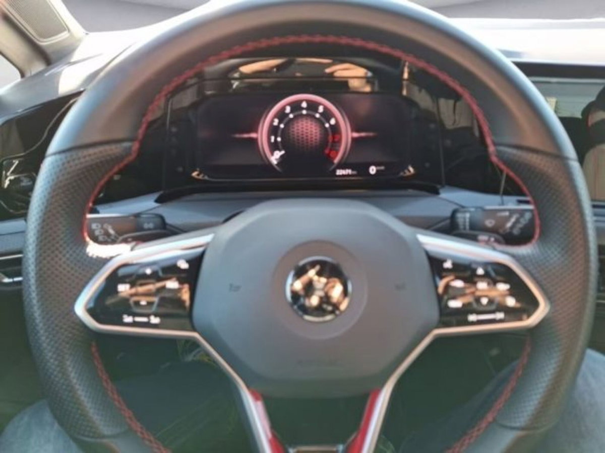 Volkswagen Golf 2.0 TSI GTI DSG (12)