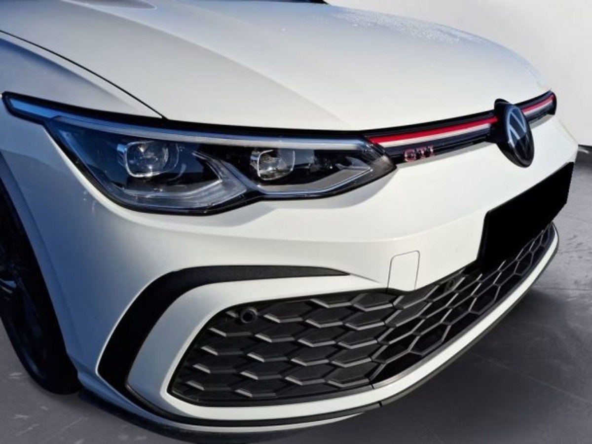 Volkswagen Golf 2.0 TSI GTI DSG (8)