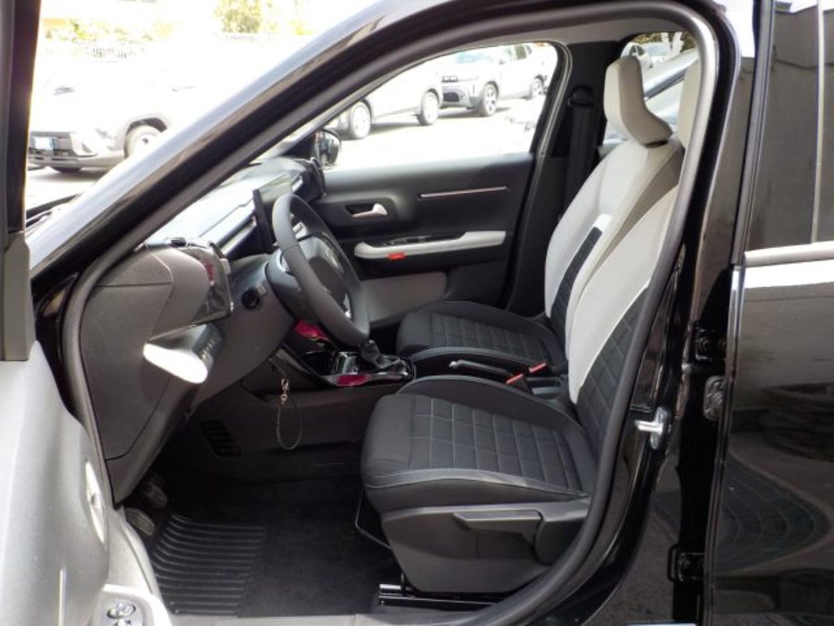 Citroen C3 1.2 puretech turbo Max 100cv s&s (6)
