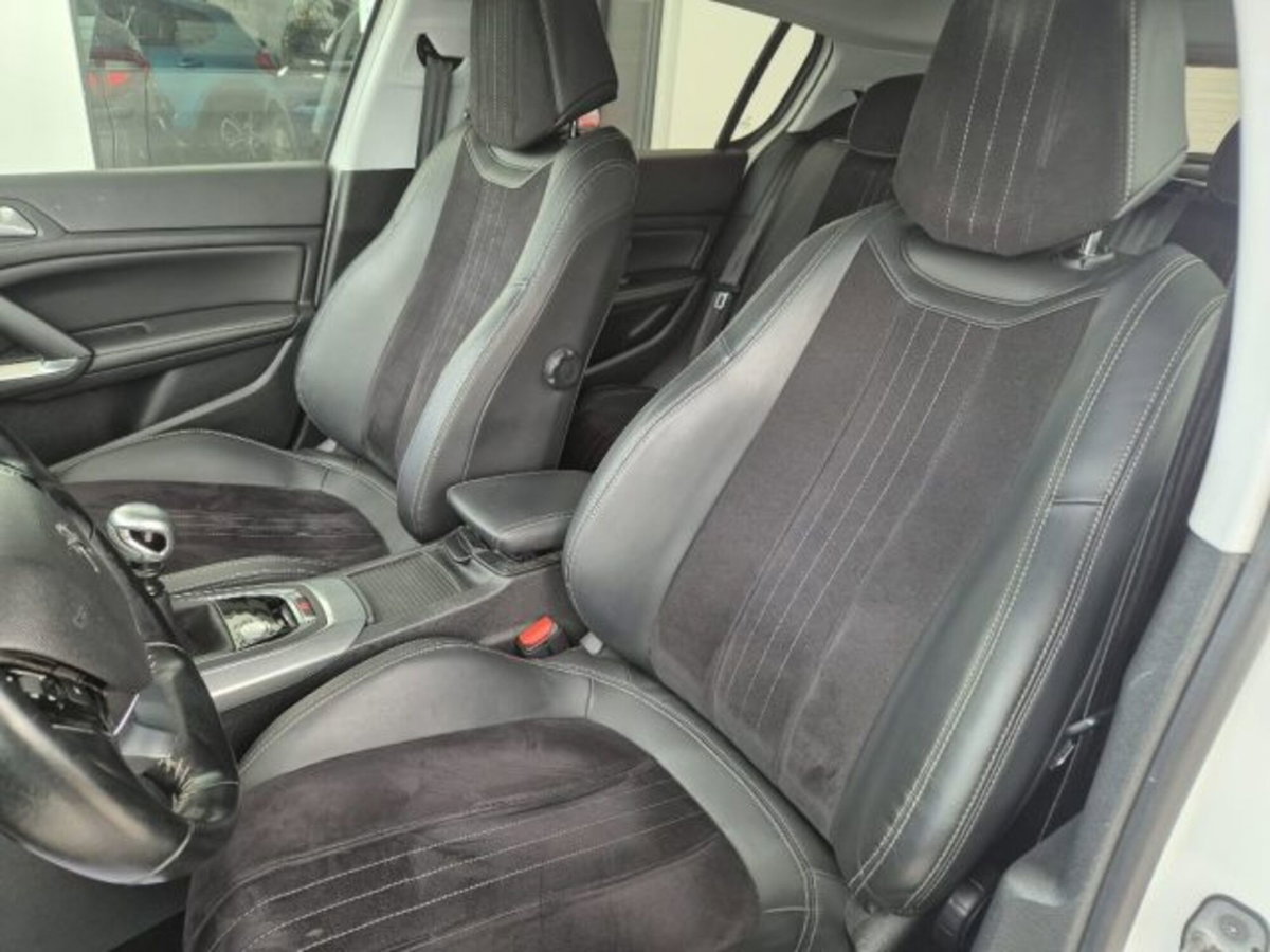 Peugeot 308 BlueHDi 120 S&S Allure (7)