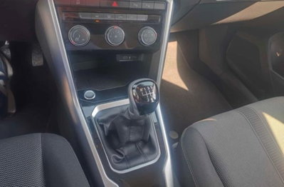 Volkswagen T-Roc 2.0 tdi Style 115cv (15)
