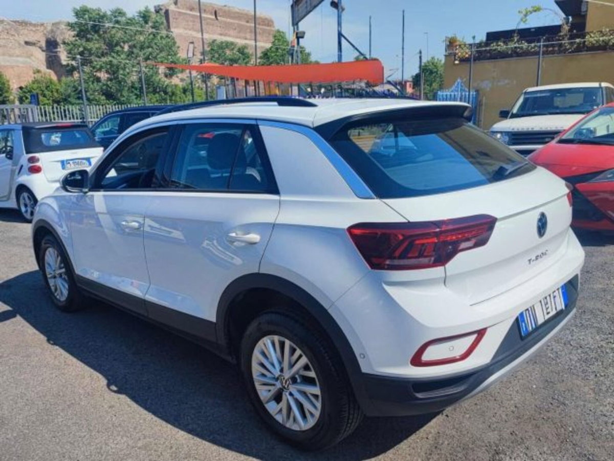 Volkswagen T-Roc 2.0 tdi Style 115cv (6)