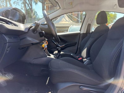 Peugeot 208 1.2 puretech Active s&s 75cv (14)