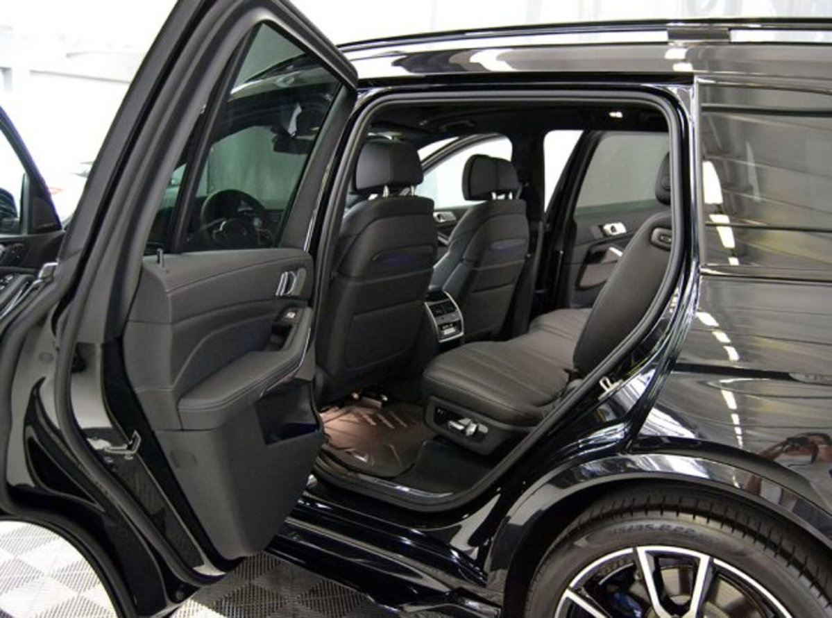 BMW X7 xDrive30d (4)