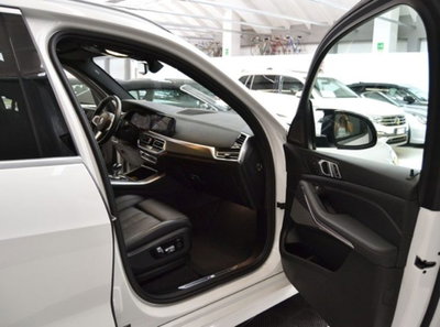 BMW X5 xDrive30d Msport (4)