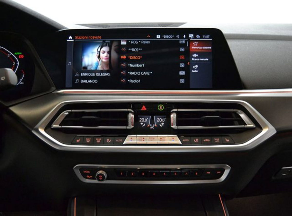 BMW X5 xDrive30d Msport (9)