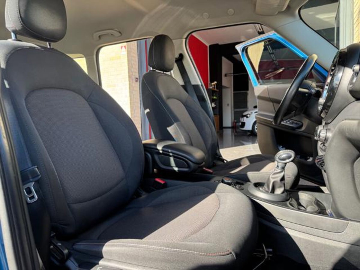 MINI Mini Countryman 2.0 Cooper D Business Countryman ALL4 Automatica (9)
