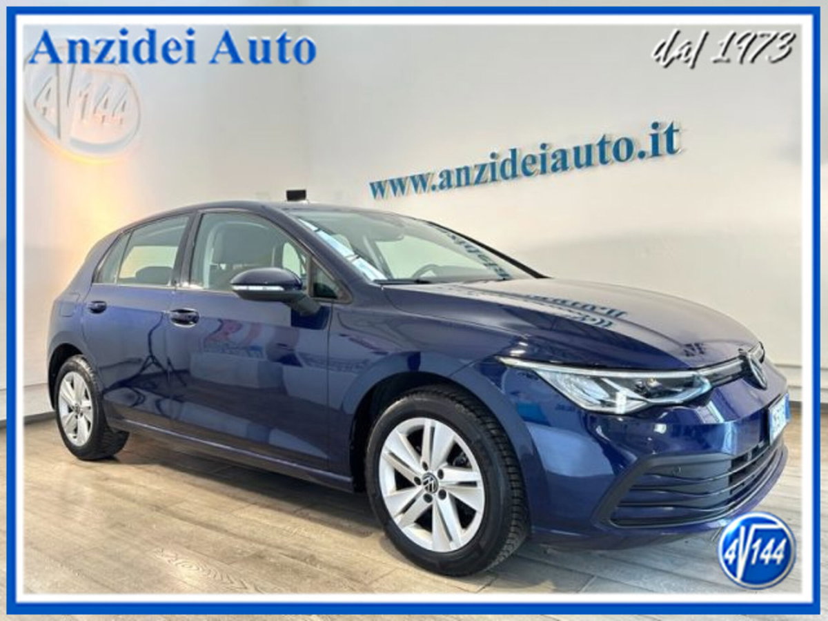 Volkswagen Golf Variant 1.0 eTSI EVO DSG Life