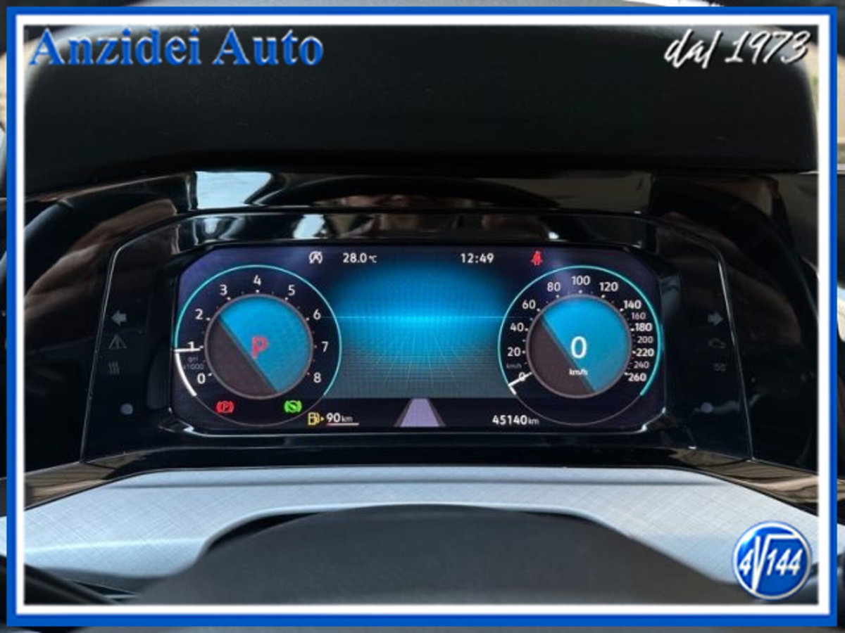 Volkswagen Golf Variant 1.0 eTSI EVO DSG Life (12)