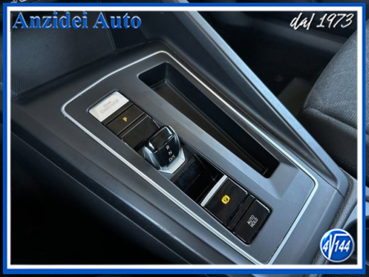 Volkswagen Golf Variant 1.0 eTSI EVO DSG Life (14)