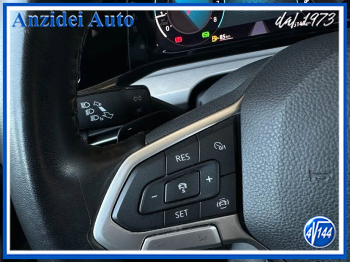 Volkswagen Golf Variant 1.0 eTSI EVO DSG Life (16)