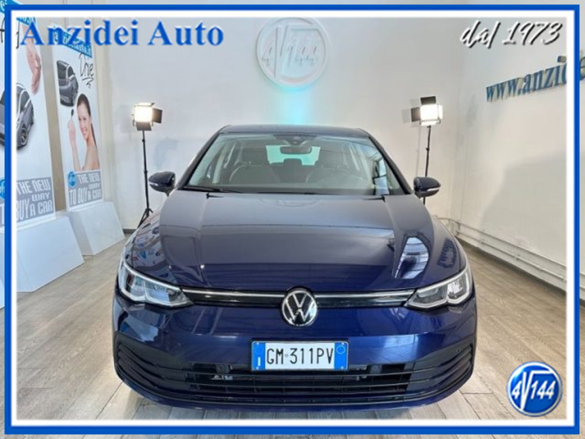 Volkswagen Golf Variant 1.0 eTSI EVO DSG Life (2)