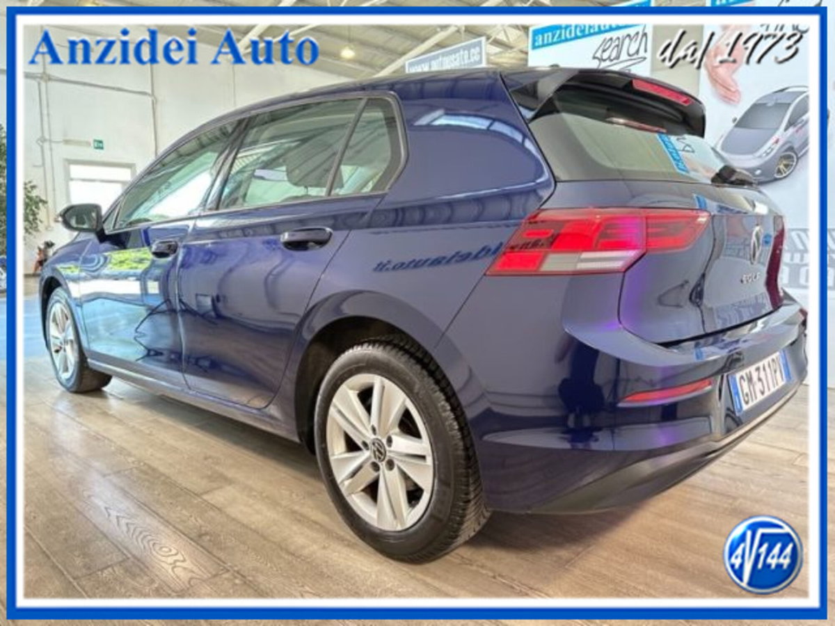 Volkswagen Golf Variant 1.0 eTSI EVO DSG Life (4)