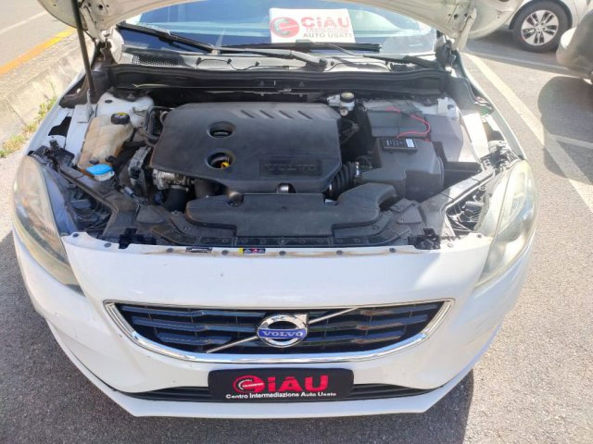 Volvo V40 D2 1.6 Business Edition (18)