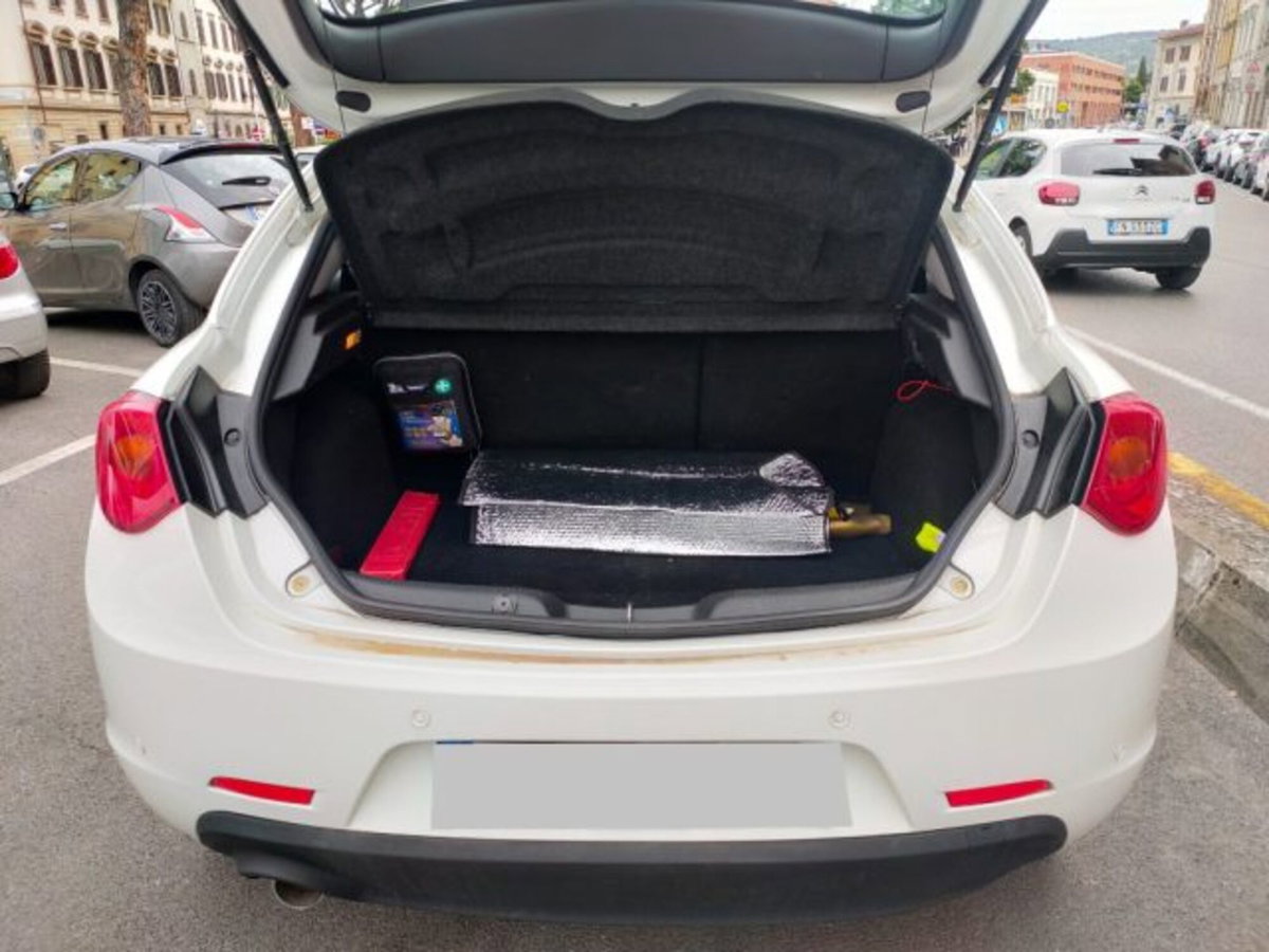 Alfa Romeo Giulietta 1.6 JTDm Progression 120cv (14)
