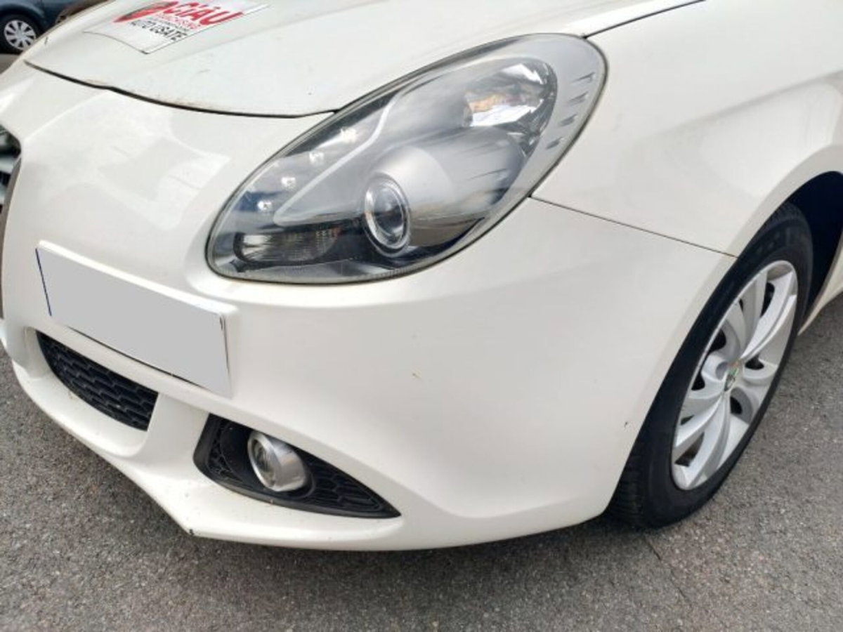 Alfa Romeo Giulietta 1.6 JTDm Progression 120cv (19)