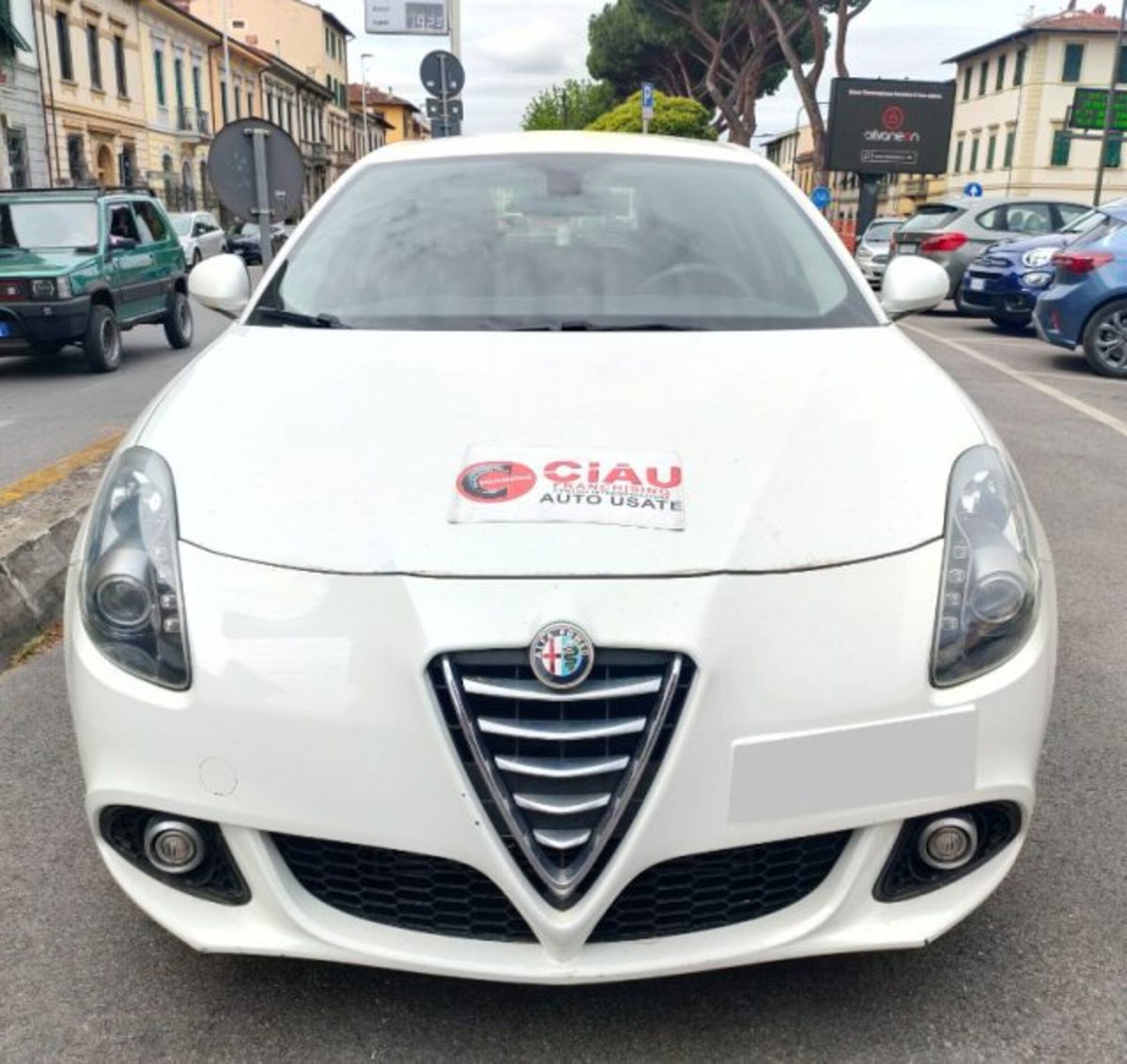 Alfa Romeo Giulietta 1.6 JTDm Progression 120cv (2)