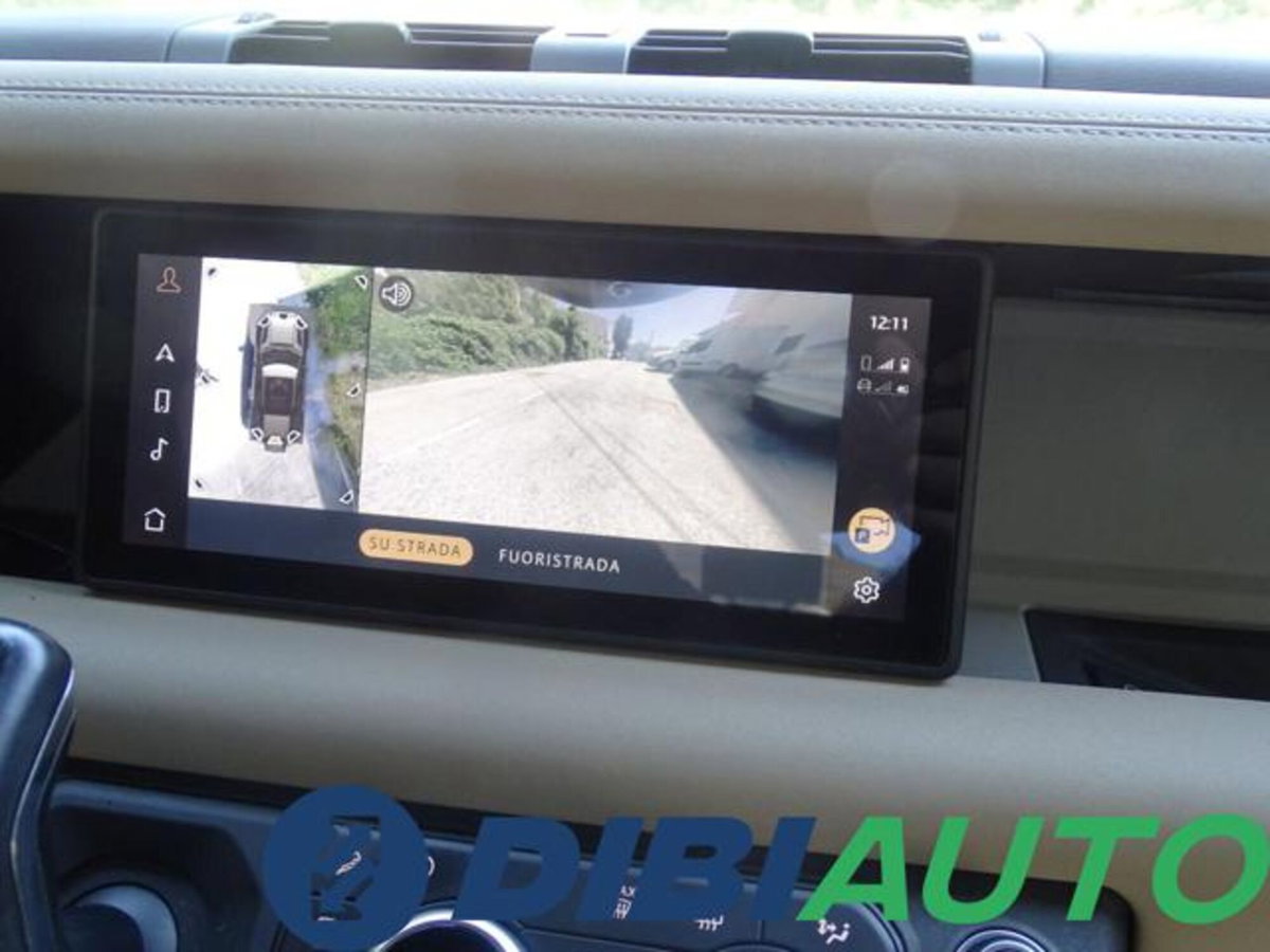 Land Rover Defender 110 3.0D I6 200 CV AWD Auto X-Dynamic S (10)