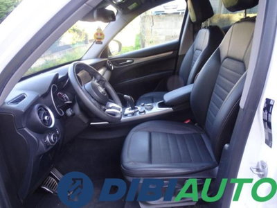 Alfa Romeo Stelvio Stelvio 2.2 Turbodiesel 190 CV AT8 Q4 Sprint (7)