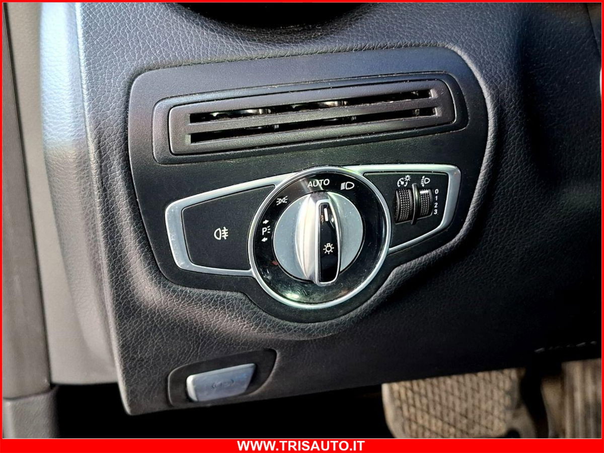 Mercedes-Benz Classe C 180 d Executive (14)