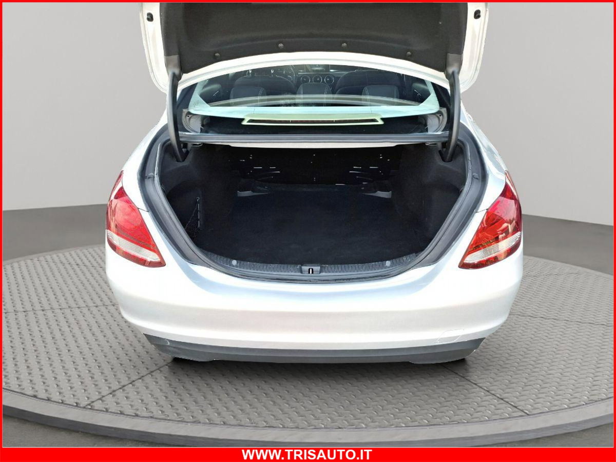 Mercedes-Benz Classe C 180 d Executive (20)