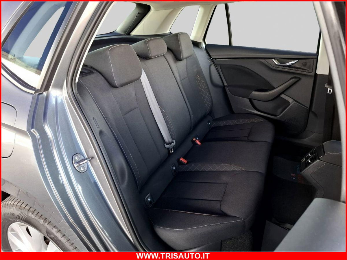 Skoda Kamiq 1.0 G-Tec Style (10)