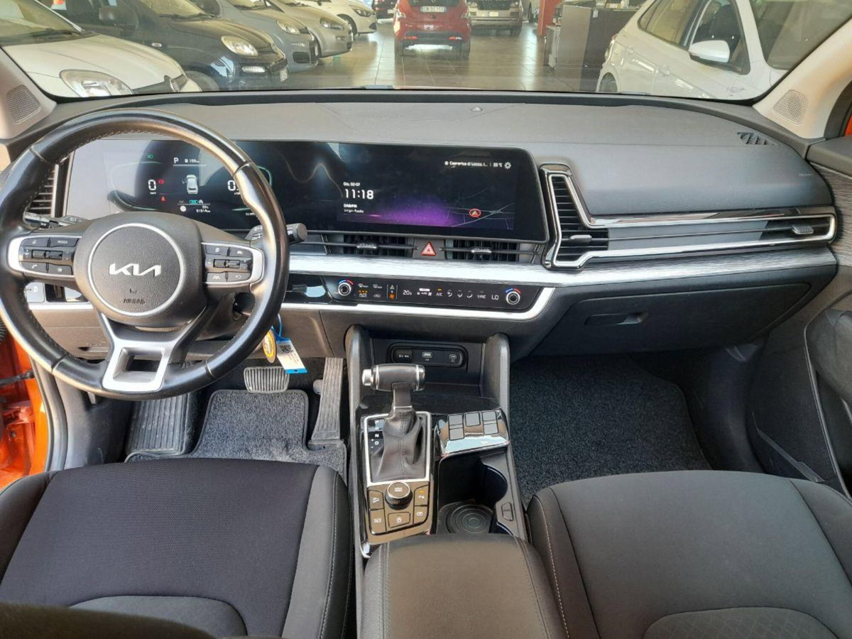 Kia Sportage 1.6 CRDI 115 CV 2WD Business Class (9)