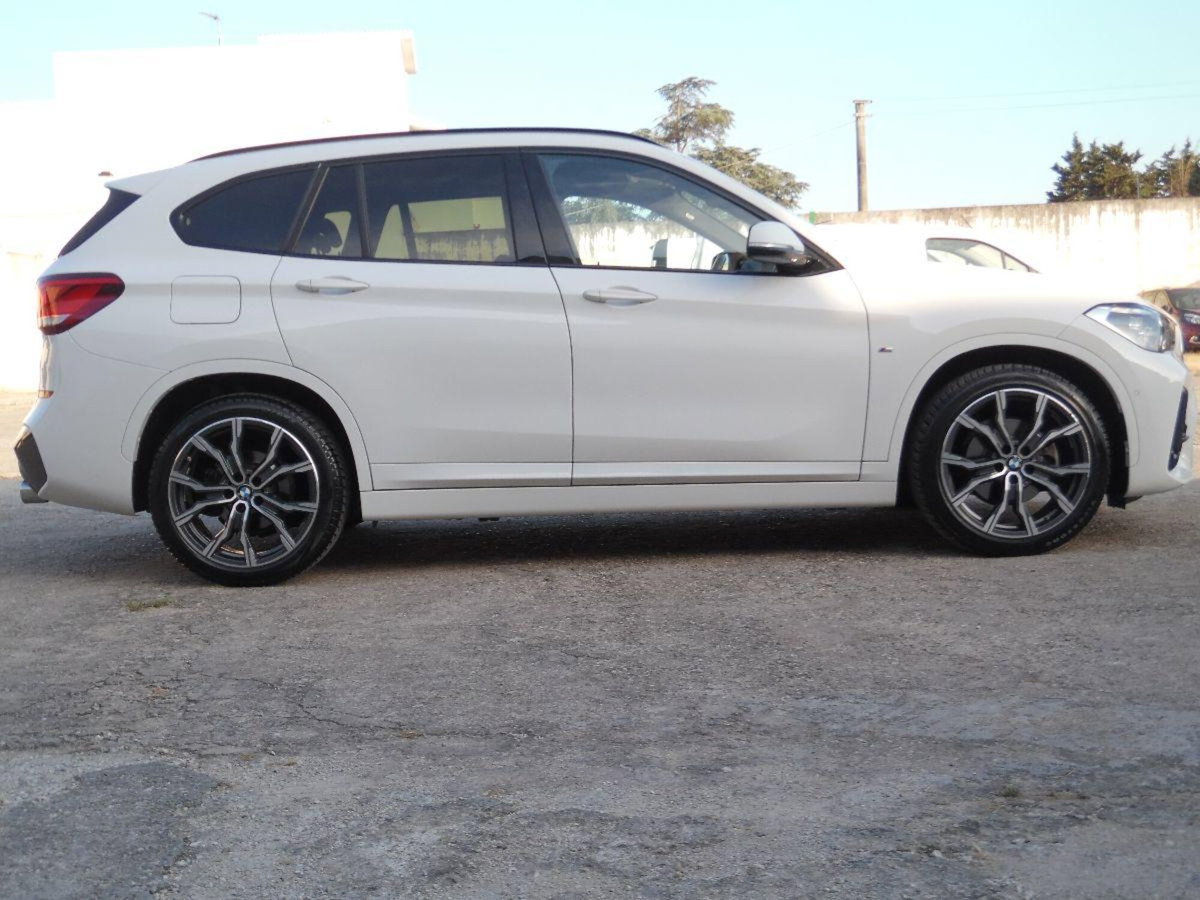 BMW X1 xDrive18d Msport (11)