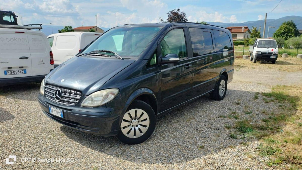 Mercedes-Benz Viano 2.2 CDI 4Matic NARNIA Ambiente L (2)