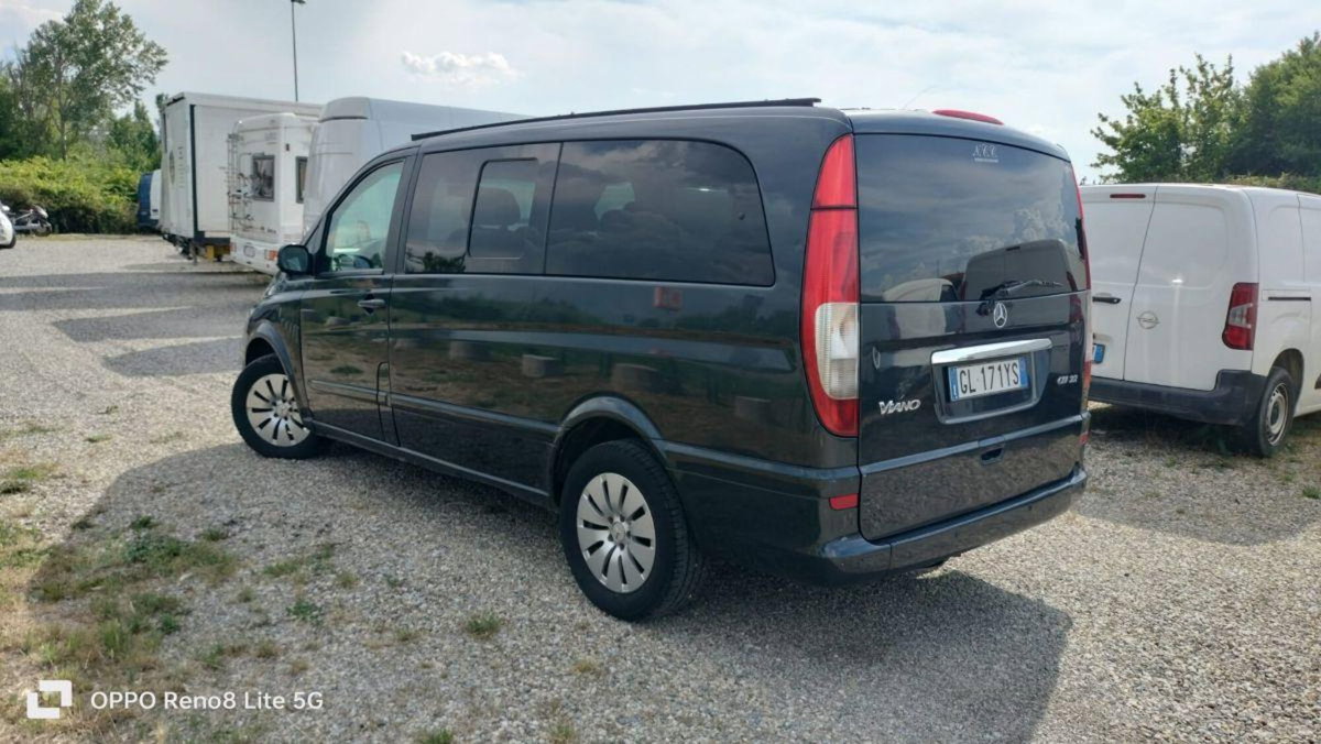 Mercedes-Benz Viano 2.2 CDI 4Matic NARNIA Ambiente L (3)