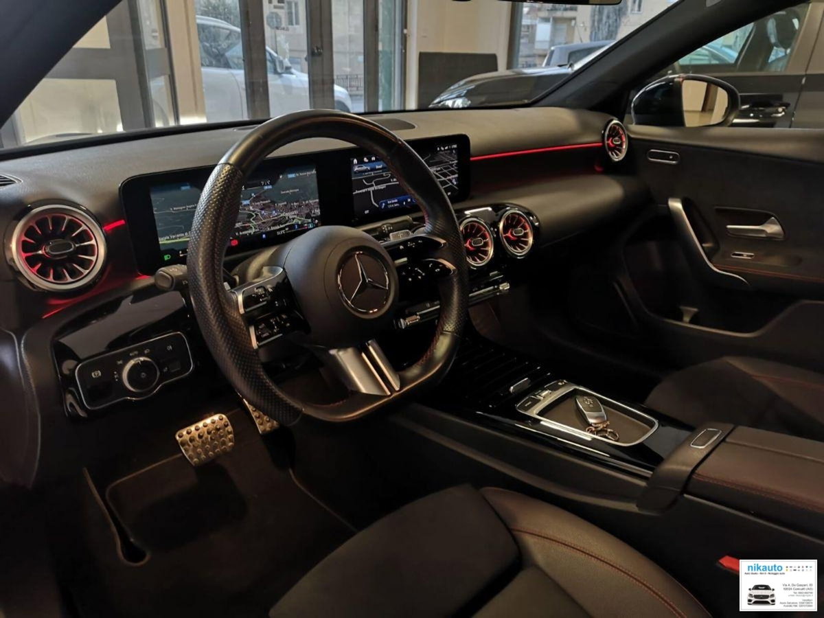 Mercedes-Benz Classe A 180 d Automatic Premium (14)