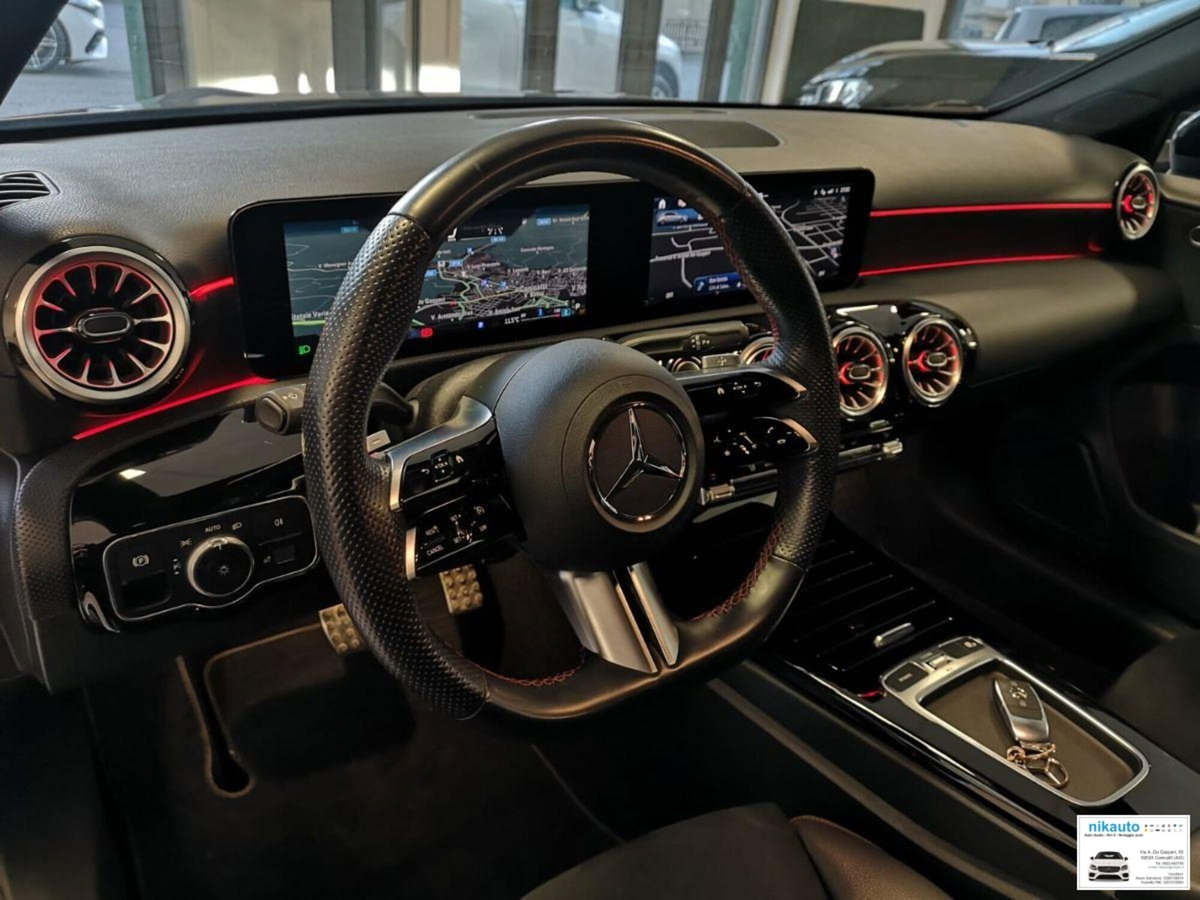 Mercedes-Benz Classe A 180 d Automatic Premium (15)