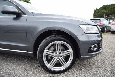 Audi Q5 3.0 V6 TDI 245 CV quattro S tronic (15)