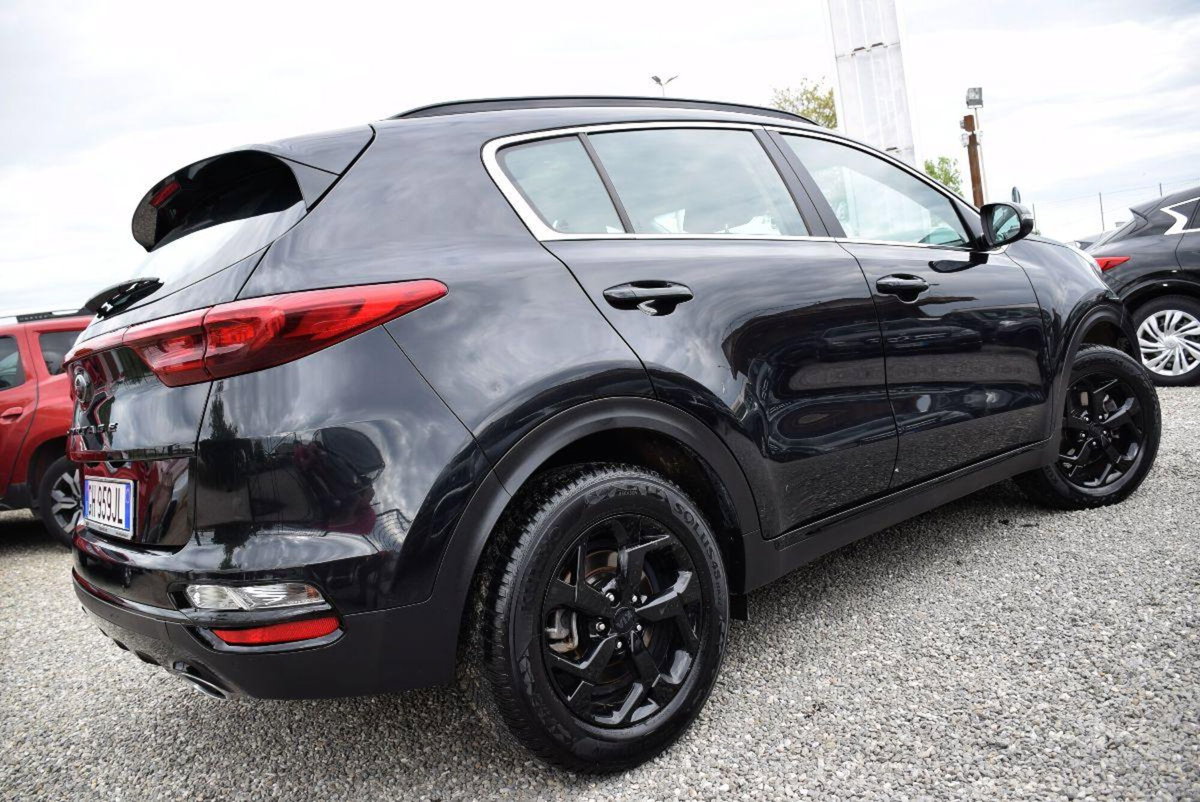 Kia Sportage 1.6 CRDI 136 DCT7 2WD Mild Hybrid Black Edition (2)