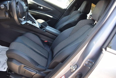 Peugeot 5008 BlueHDi 130 S&S EAT8 Allure (6)