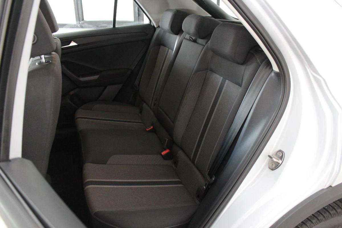 Volkswagen T-Roc 2.0 tdi R-Line 4motion 150cv dsg (13)