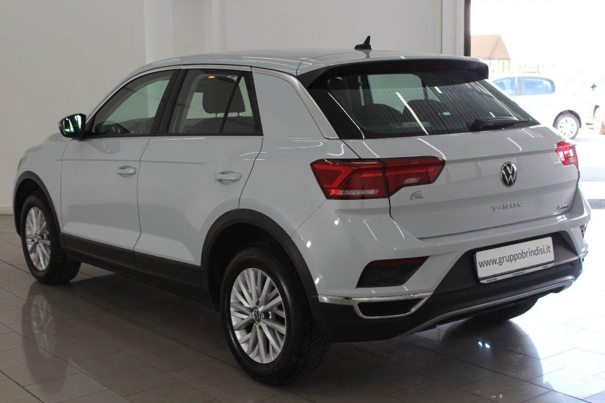 Volkswagen T-Roc 2.0 tdi R-Line 4motion 150cv dsg (6)