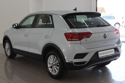 Volkswagen T-Roc 2.0 tdi R-Line 4motion 150cv dsg (6)