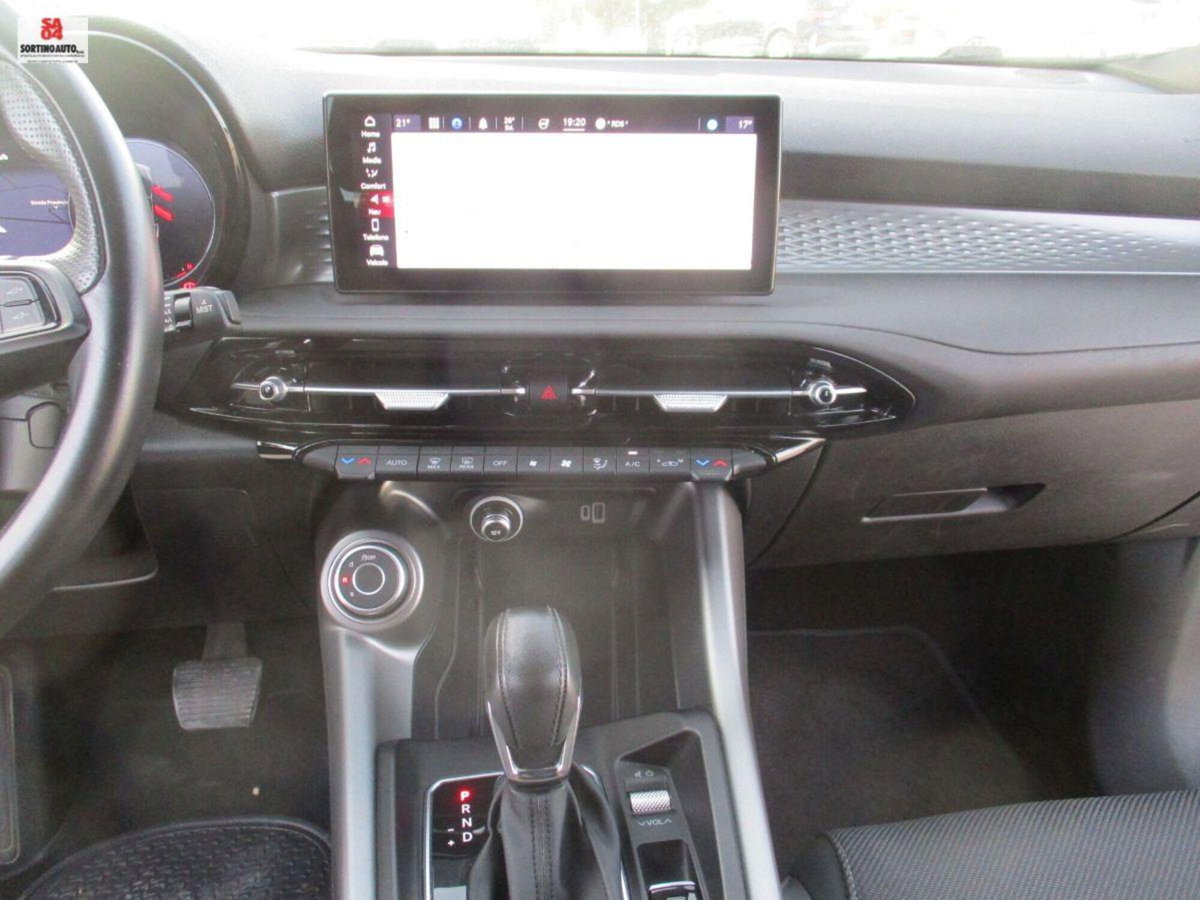Alfa Romeo Tonale 1.6 Sprint 130cv tct6 (10)