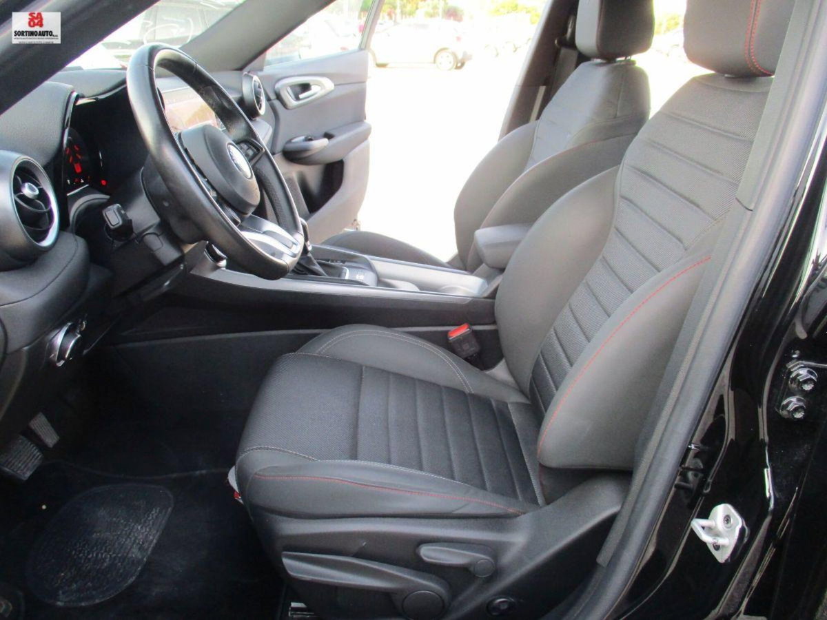 Alfa Romeo Tonale 1.6 Sprint 130cv tct6 (14)