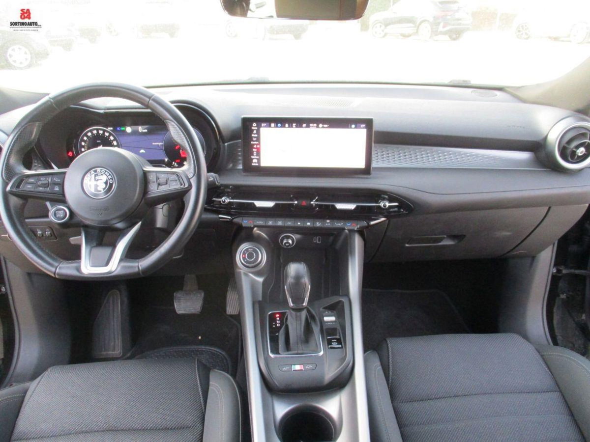 Alfa Romeo Tonale 1.6 Sprint 130cv tct6 (8)
