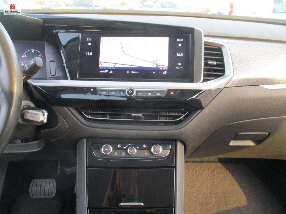 Opel Grandland X 1.5 diesel Ecotec Start&Stop Business (10)