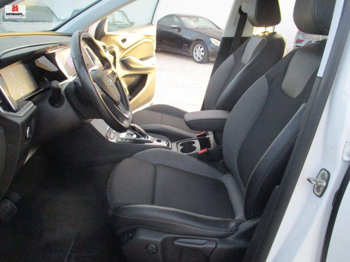 Opel Grandland X 1.5 diesel Ecotec Start&Stop Business (15)