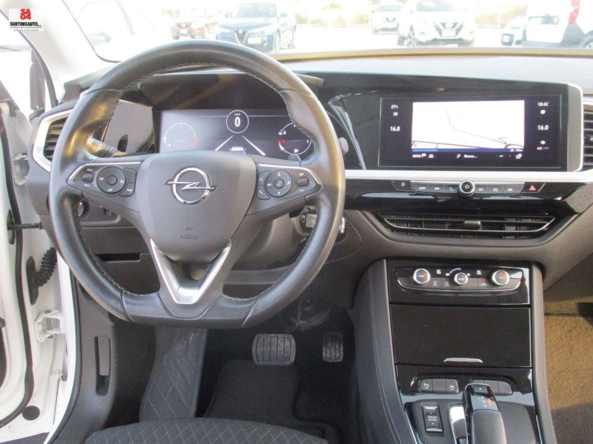 Opel Grandland X 1.5 diesel Ecotec Start&Stop Business (9)